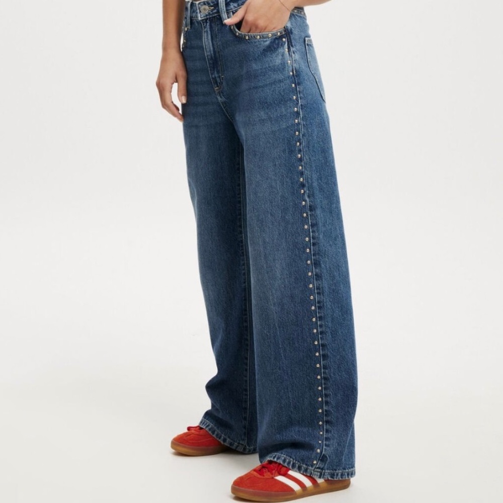 Cotton On Relaxed Wide Jean Pure Blue Stud size 6/waist 28